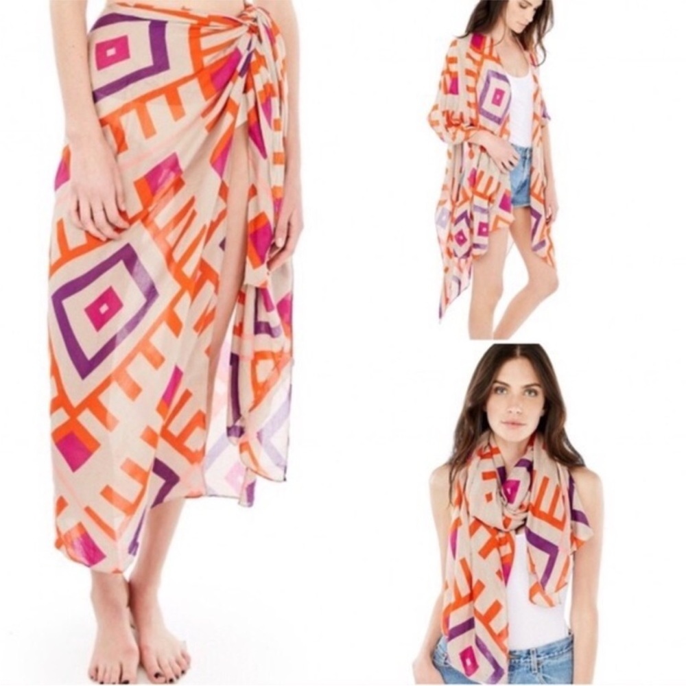MICHAEL STARS versatile Ruana, scarf, or sarong